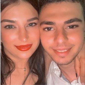 Meet your Posher, Lena